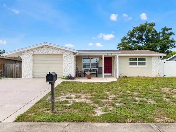 9135 HERMITAGE LANE, PORT RICHEY, FL 34668