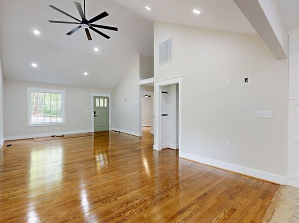 920 Luna Lake Rd, Danville, VA 24541