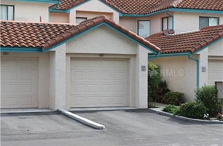 1st image of 808 Magnolia Pl