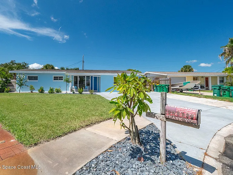 365 Hula Cir — Photo 29
