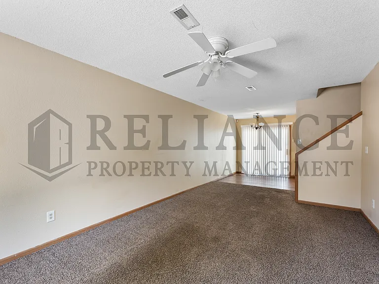 1134 Richmond St — Photo 3