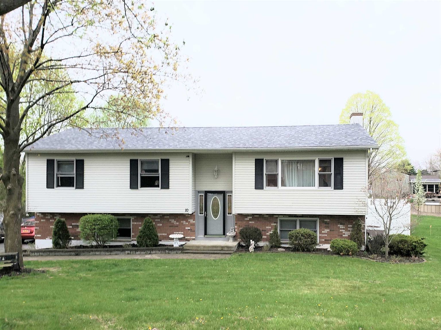 10 Crosby Ct, Fishkill, NY 12524 Zillow