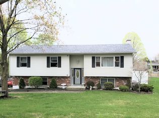 10 Crosby Ct, Fishkill, NY 12524