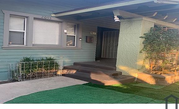 2nd image of 2053 Yosemite Dr