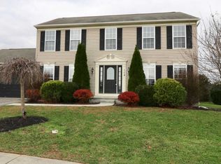 104 Hawk Creek Ln, Clayton, DE 19938