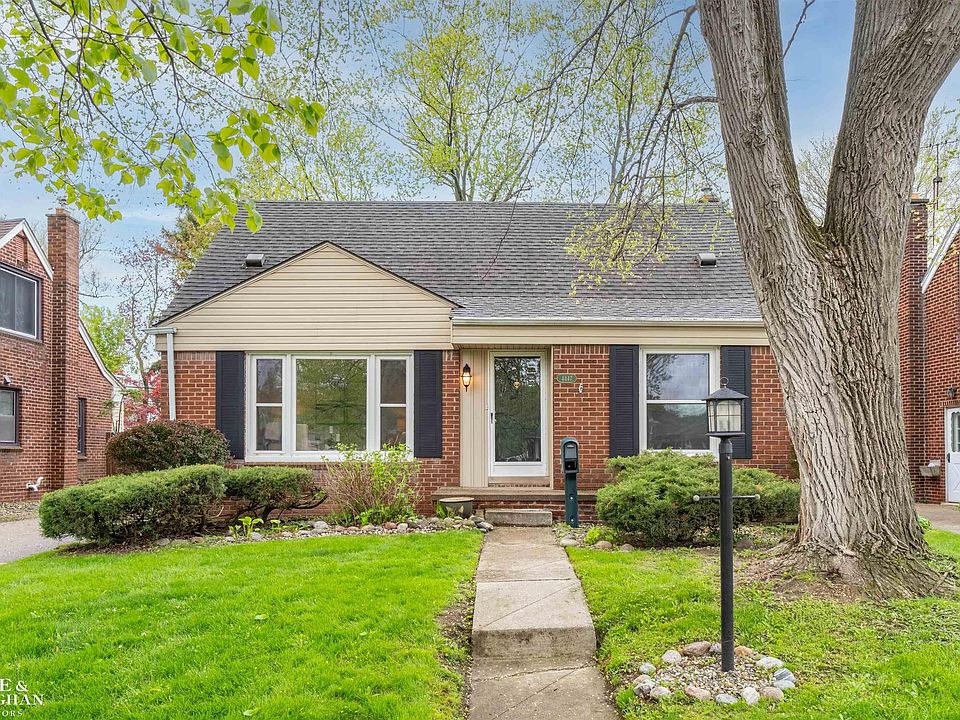 1st image of 4447 Elmwood Ave