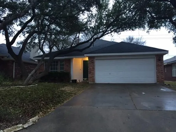 4811 Alta Loma Dr, Austin, TX 78749