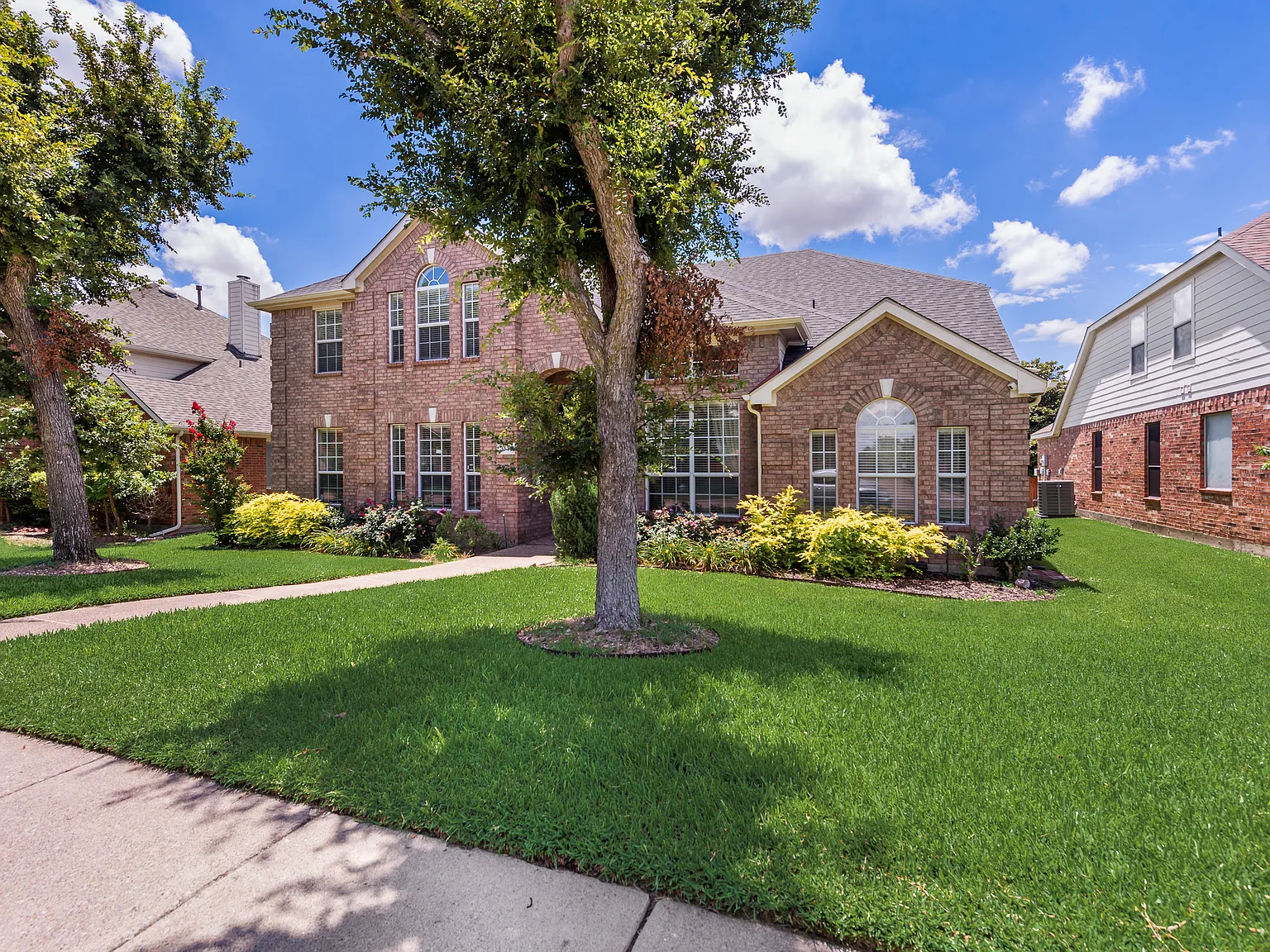 3532 Dripping Springs Dr — Photo 1