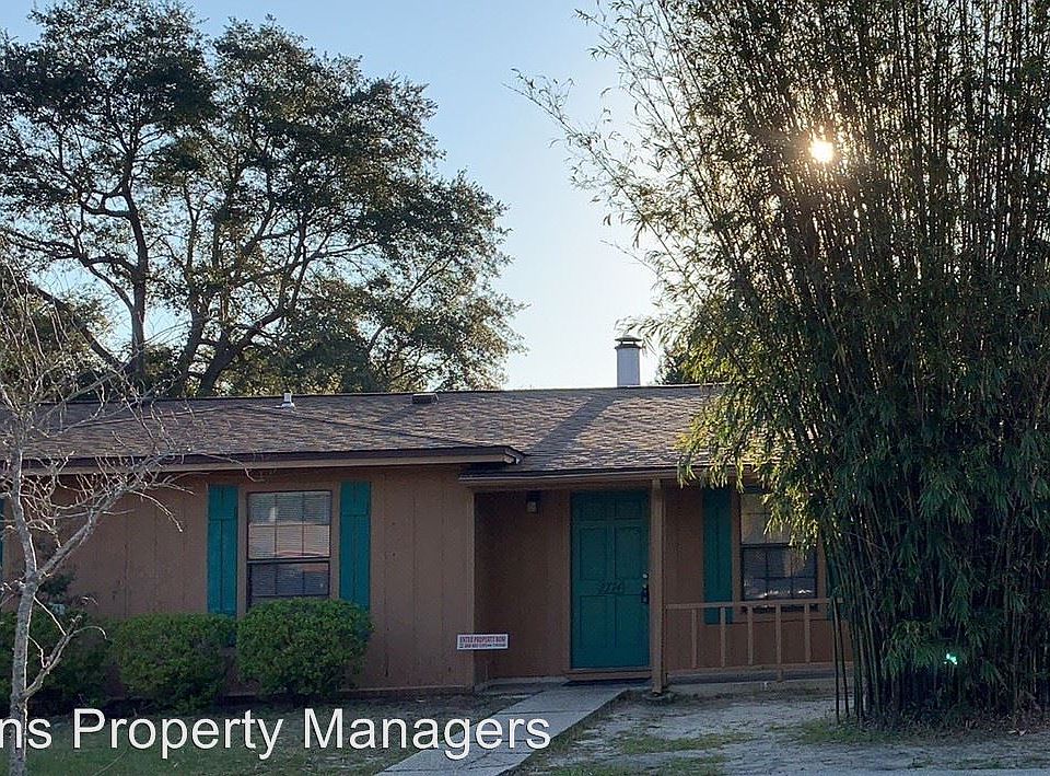 1st image of 2774 Villa Woods Cir