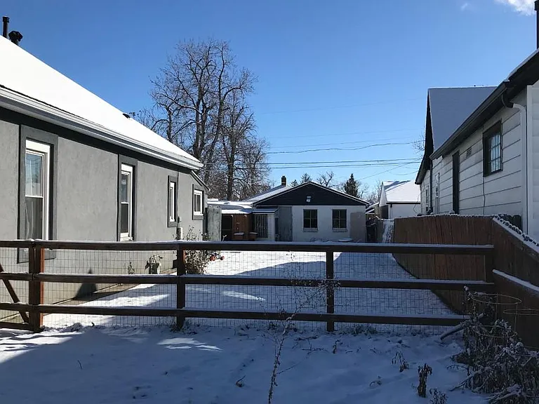 4876 Lowell Blvd — Photo 2