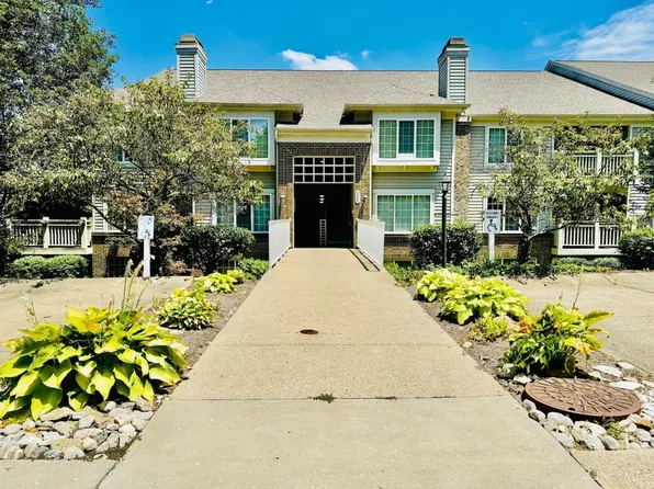 9860 Regatta Dr Unit 106, Cincinnati, OH 45252