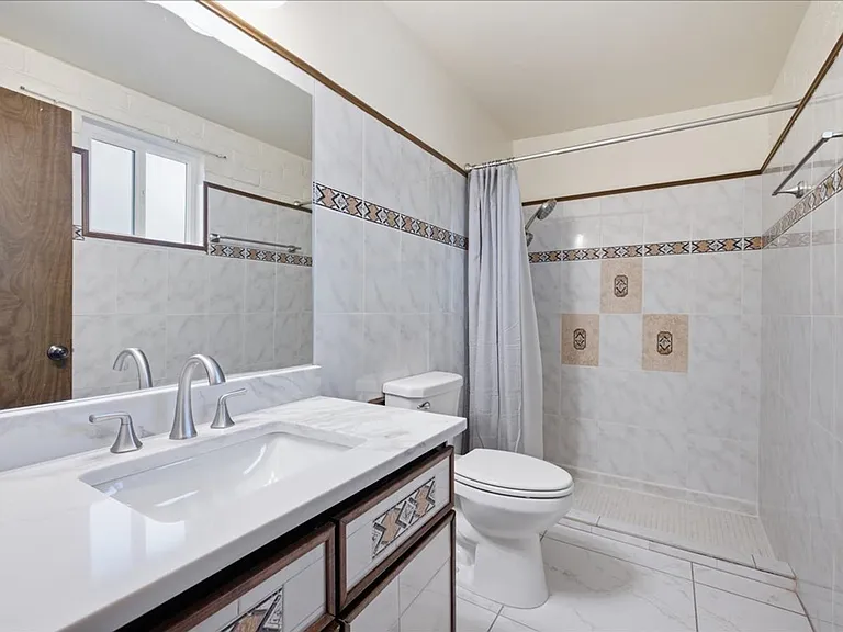 7530 E Stella Rd — Photo 21