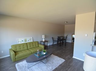 4700 35th Ave S APT 306, Seattle, WA 98118