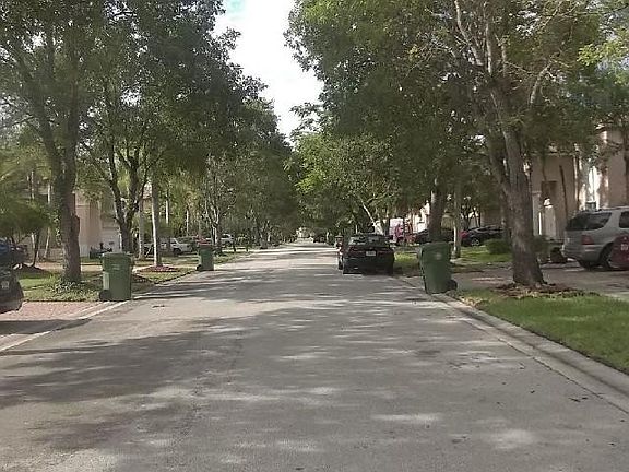 4th image of 1100 NW 185th Ter