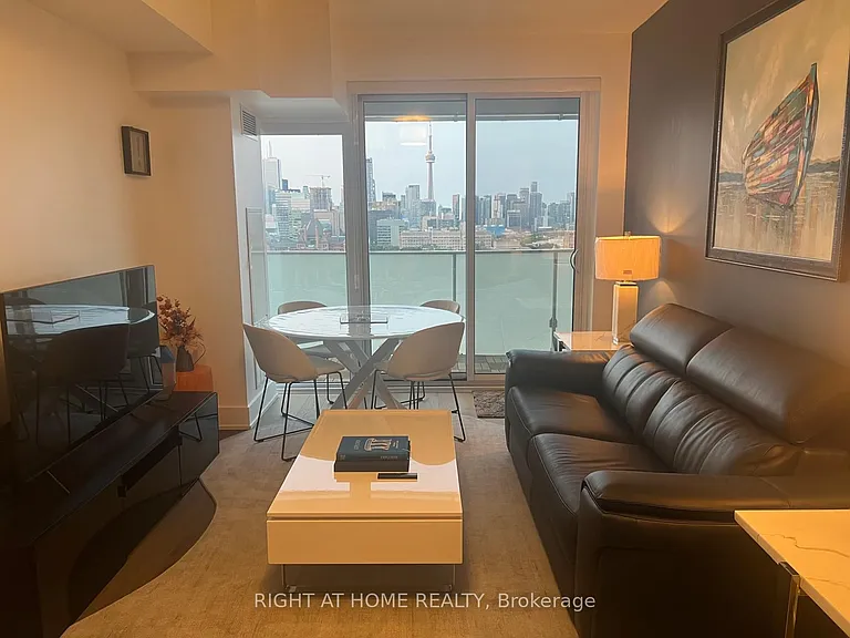 200 Bloor St W #1604 — Photo 8