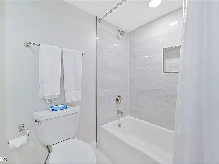 15 Bluebill Ave #1004 — Photo 32