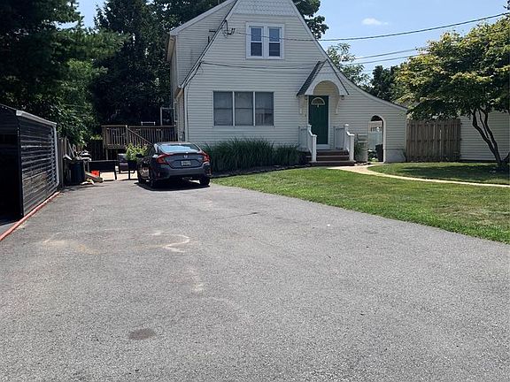 3rd image of 102 Keasler Ave