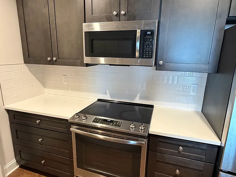 525 W Lafayette Blvd #16C — Photo 7