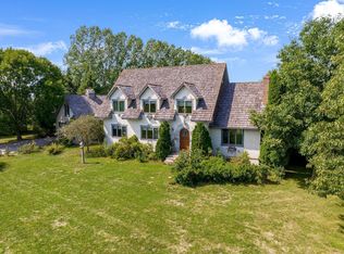 15298 260th St, Lindstrom, MN 55045