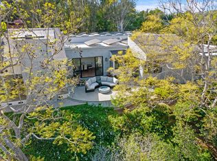 6848 Fernhill Dr, Malibu, CA 90265