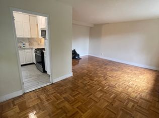 (Undisclosed Address), Fresh Meadows, NY 11365