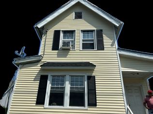 1054 Railroad Ave, Bridgeport, CT 06605