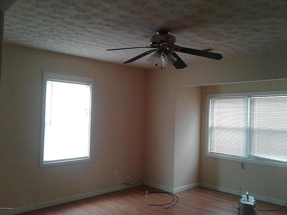 2nd image of 1406 Bridget Dr