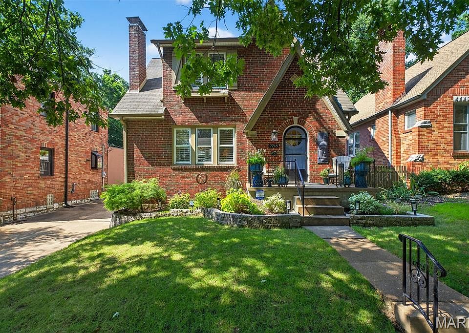 7718 Lile Ave, Saint Louis, MO 63117 | Zillow