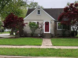 3357 Madison St, Lansing, IL 60438