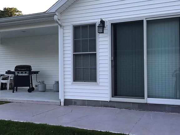 2nd image of 1 Westwinds Dr