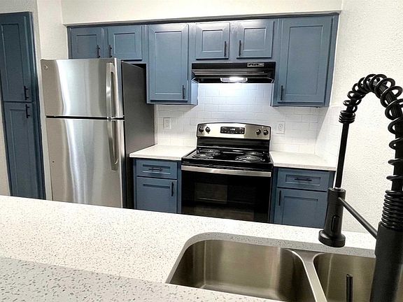 2nd image of 4400 Memorial Dr #8-2033