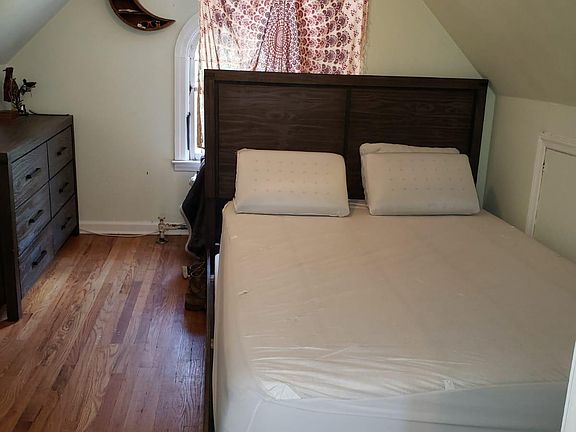 5th image of 76-18 Park Ln S