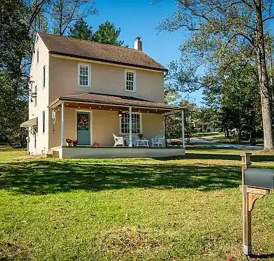 68 Dogwood Ter Photo 1