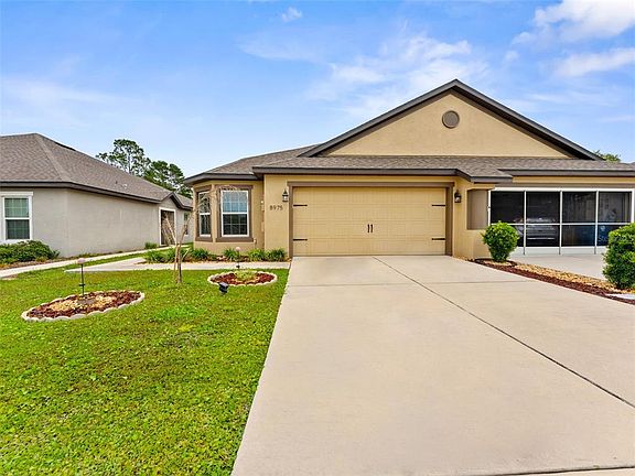 3rd image of 8975 Southern Charm Cir