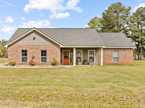 303 Sylvia Loop, Scott, LA 70583