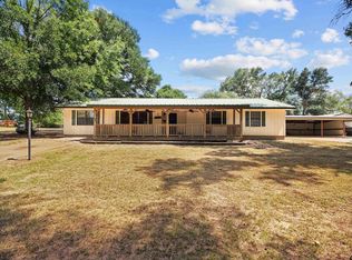 734 County Road 3025, Crockett, TX 75835