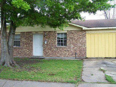 1st image of 1041 Beechwood Dr