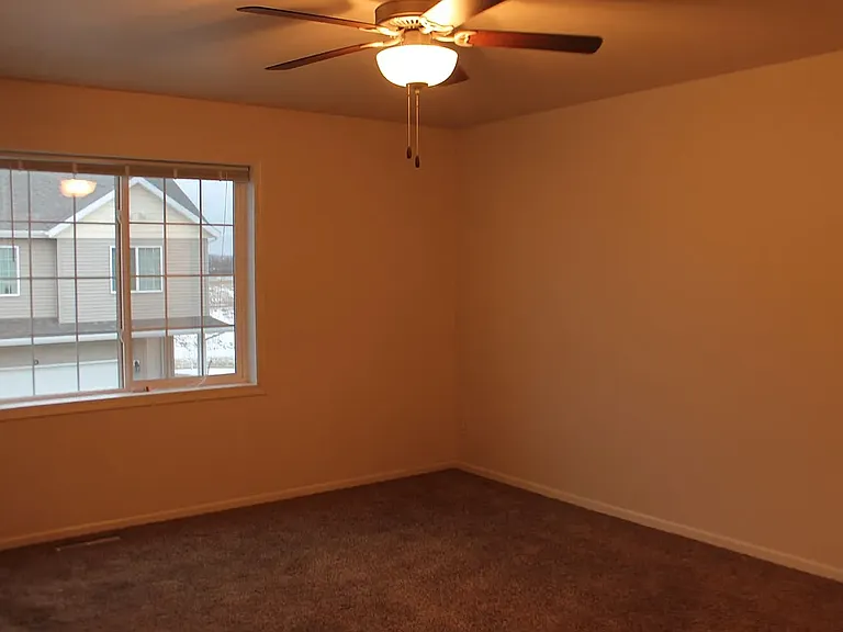 Westport Beach Townhomes — Photo 4
