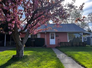 1001 Rose Pl, Yakima, WA