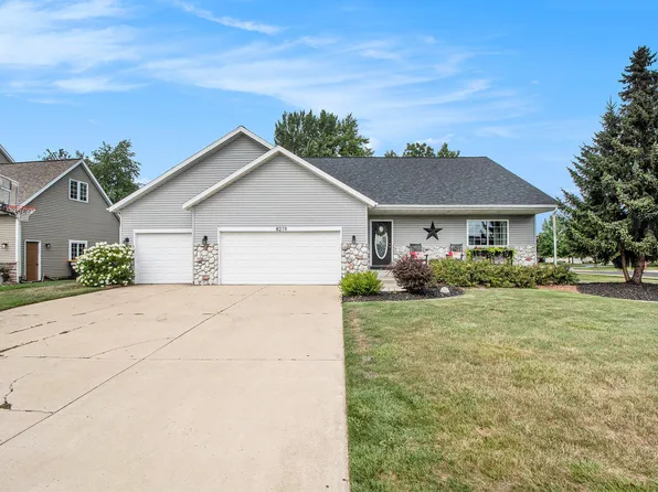 8219 Morning Dew Ct SW, Byron Center, MI 49315