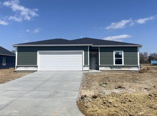 1307 S Rocky Creek Rd, Wichita, KS 67230