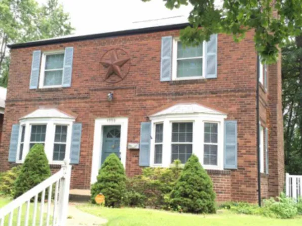 4998 Fairview Ave, Saint Louis, MO 63139