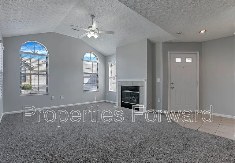 2623 Landings Way — Photo 32