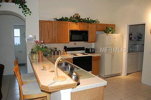 2nd image of 3927 Punahele Rd