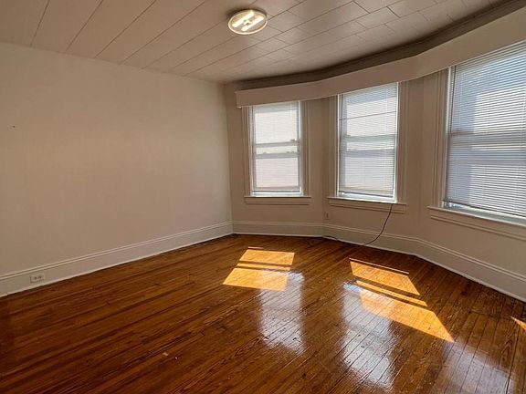 2nd image of 59 Ramsey Ave #2