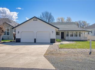 18110 Spyglass Rd, Hidden Valley Lake, CA 95467