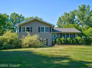 11392 Dodge Rd, Montrose, MI 48457