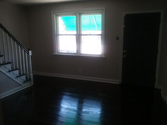 2nd image of 4018 Lawndale St