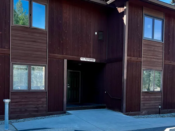 227 Woodridge St APT 2, Fairbanks, AK 99709