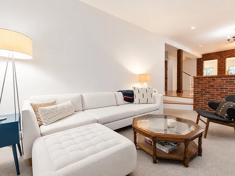 63 Rutland St #1 — Photo 23